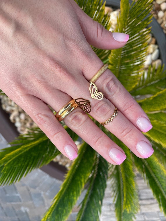 Butterfly spring ring deals
