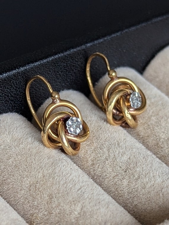 Magnifiques Boucles D'oreilles Dormeuses Vintage Années 40/50 En Plaqué Or - Marque FIX - Très Bon état