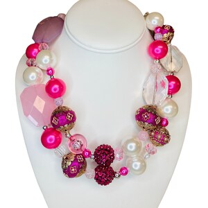 Paparazzi pink wooden necklace store