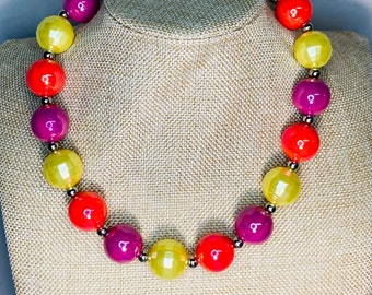 Shiny Chunky Bubble Gum Beaded Necklace / Bold Eye Catcher / Yellow Disco Bead / Purple and Candy Red Iridescent Beads / Flashy Fun