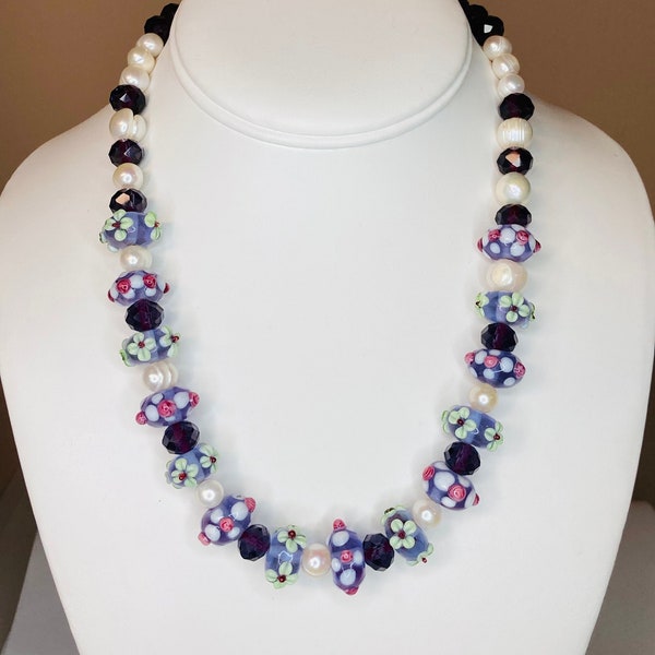 Purple Beaded Flower Lampwork Bead Necklace / Murano Beads Lampwork / Italian Beads / Millefiori Necklace / Purple Flower Necklace / Pearls