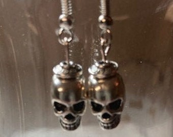 Gothic Skull Earrings / Silver Skull Earrings / Day of the Dead Earrings / Earrings-10 mm x7mm