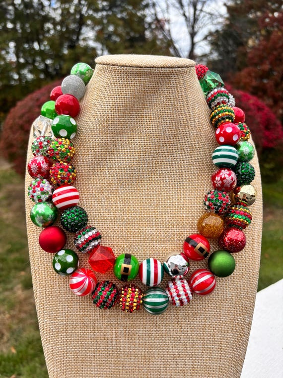 Y2K Chunky Pink Beaded Choker Necklace For Women & Men - Funky Bubblegum Style Adjustable Acrylic Bead Necklace | Unique Jewelry Gift