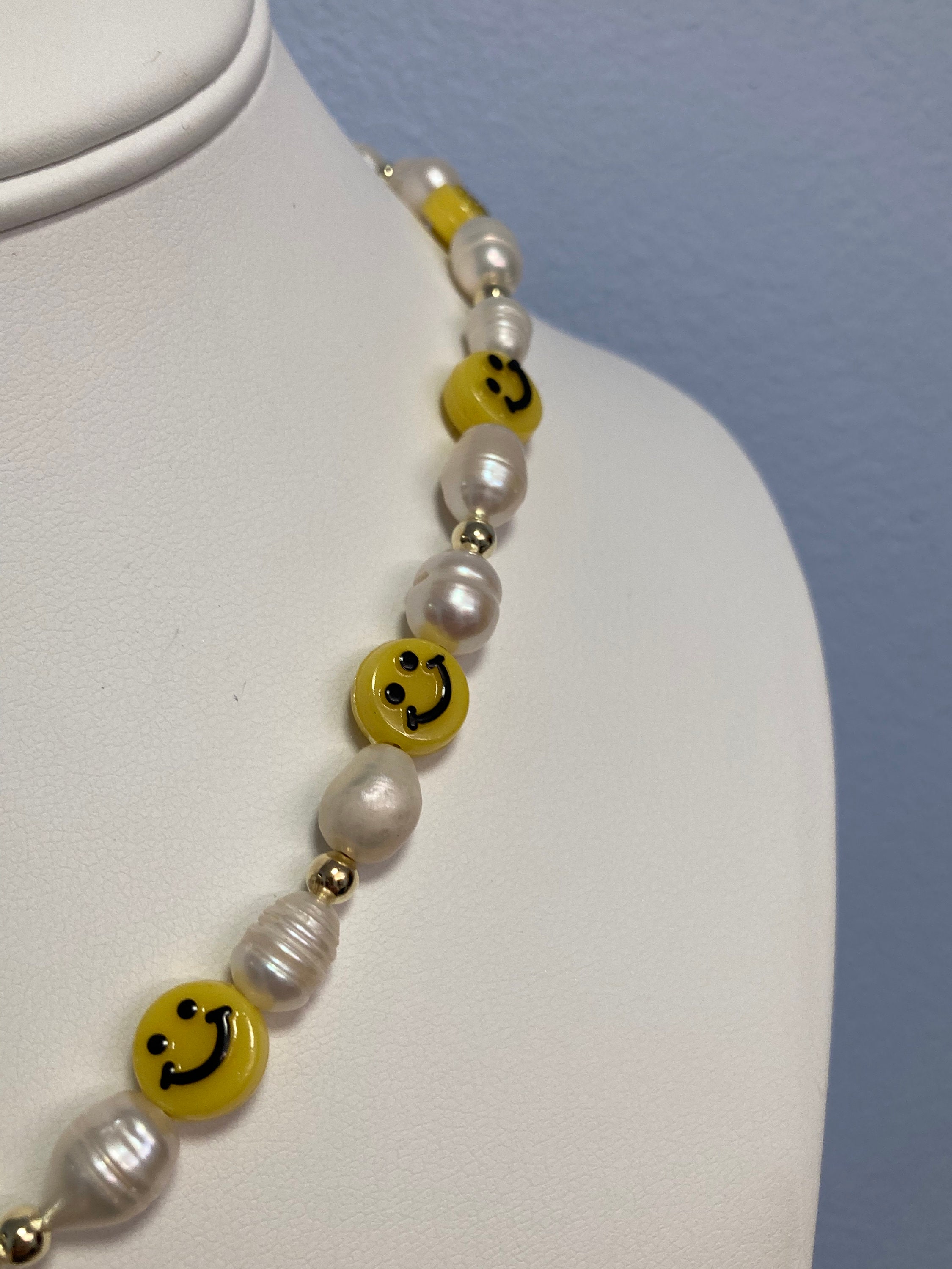 Y2K Smiley Face Pearl Choker / Smiley Face Necklace / Gold Etsy