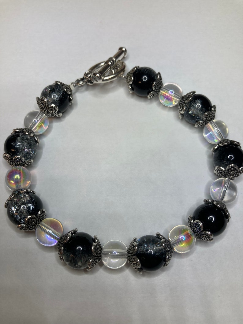 Black and Clear Bracelet / Crackled Iridescent Glass Beads - Etsy Canada