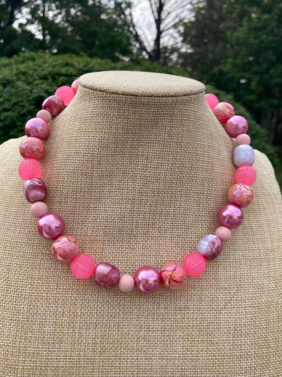 ●PINK PINEAPPLE● PINEAPPLE BEADS NECKLACERED m1037_1259205 Beaded Pineapple Earrings 2025 | www.urbag.ws