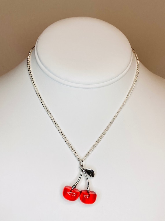 韓国発【KIRSH】ANGEL CHERRY SILVER NECKLACE / 追跡送 61fYfz-I8jL._UY300_.jpg
