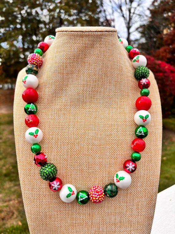 Beaded Necklace - Christmas Tree Beaded Necklace - Christmas Tree