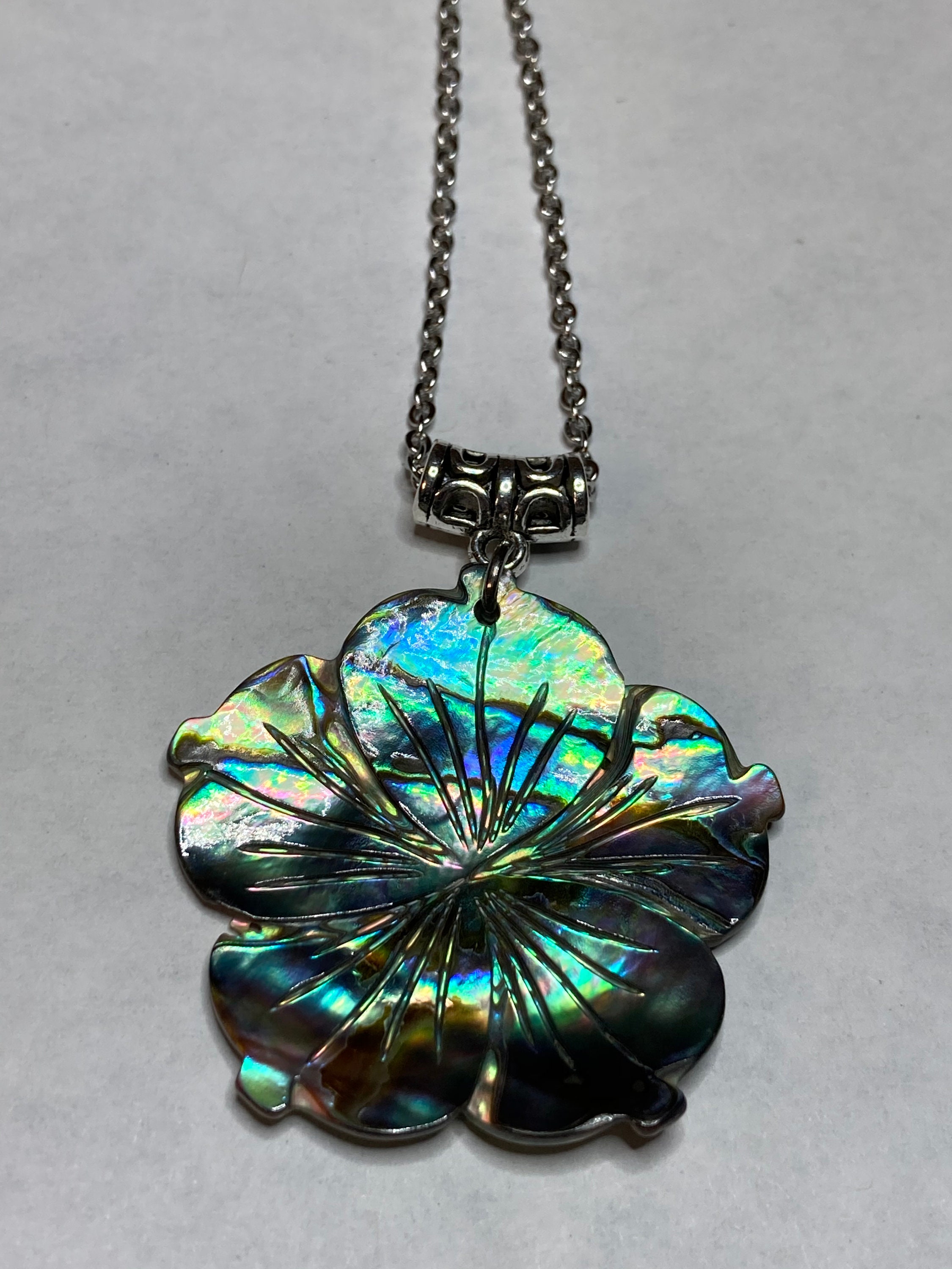 Sterling Silver Siesta Key Beach Sand Abalone Shell Pendant with 18 Inch  Chain 21192 |Silver City Sarasota.