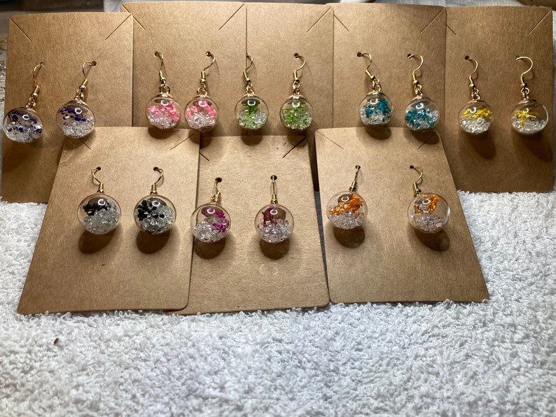 Snow globes earrings Vials Earrings Glass Ball Earrings with Dried Flowers Crystals Earrings