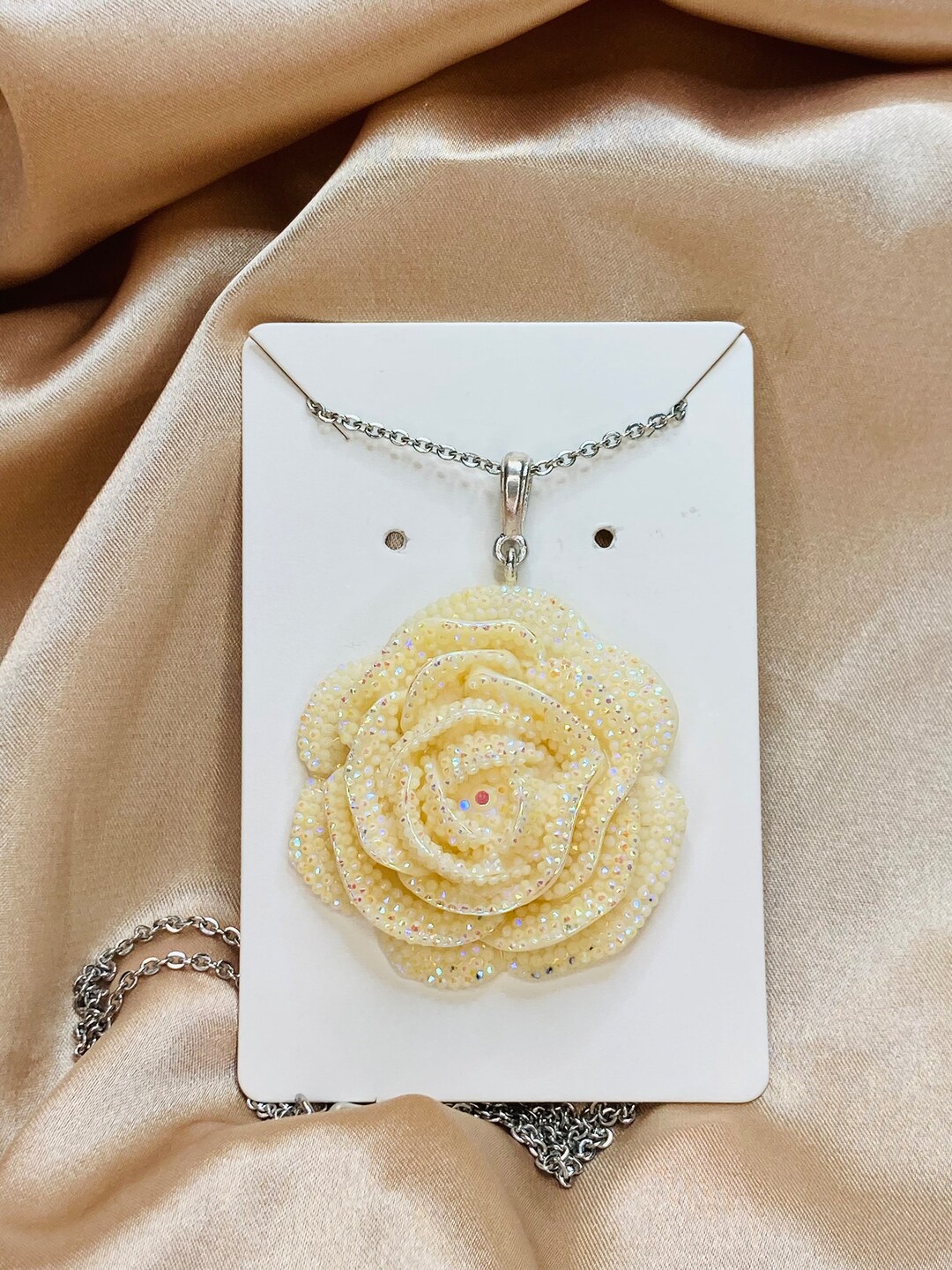Chunky Rose Flower Necklace Ivory Rhinestone Rose Woman s Cream Rose Necklace Rose Pendant Rose Jewelry Etsy Canada