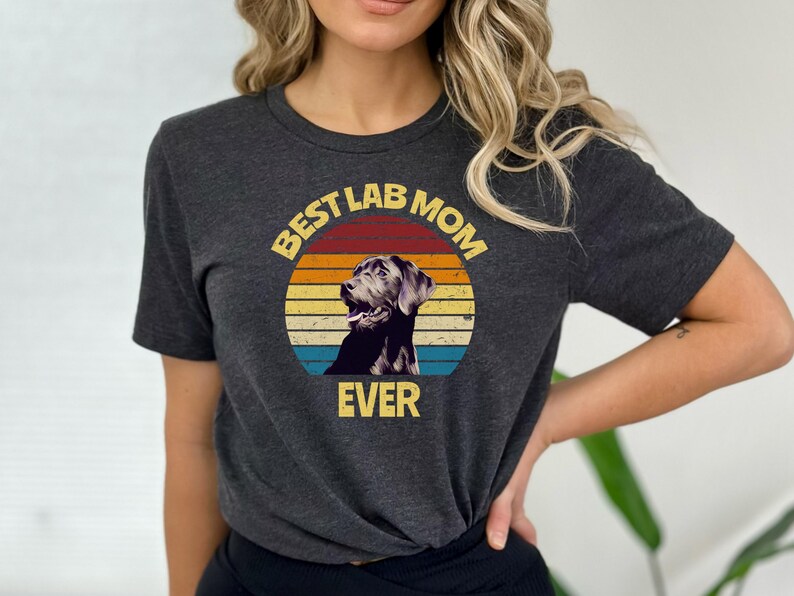 Chocolate Lab Mom Shirt, Dog Mom Shirt, Best Lab Mom Ever Tee, Chocolate Labrador Gift, Chocolate Lab Gift, Mother's Day Gift image 4