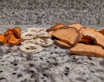 8 oz One Ingredient Dehydrated Fruit and Vegetable Pet Treats