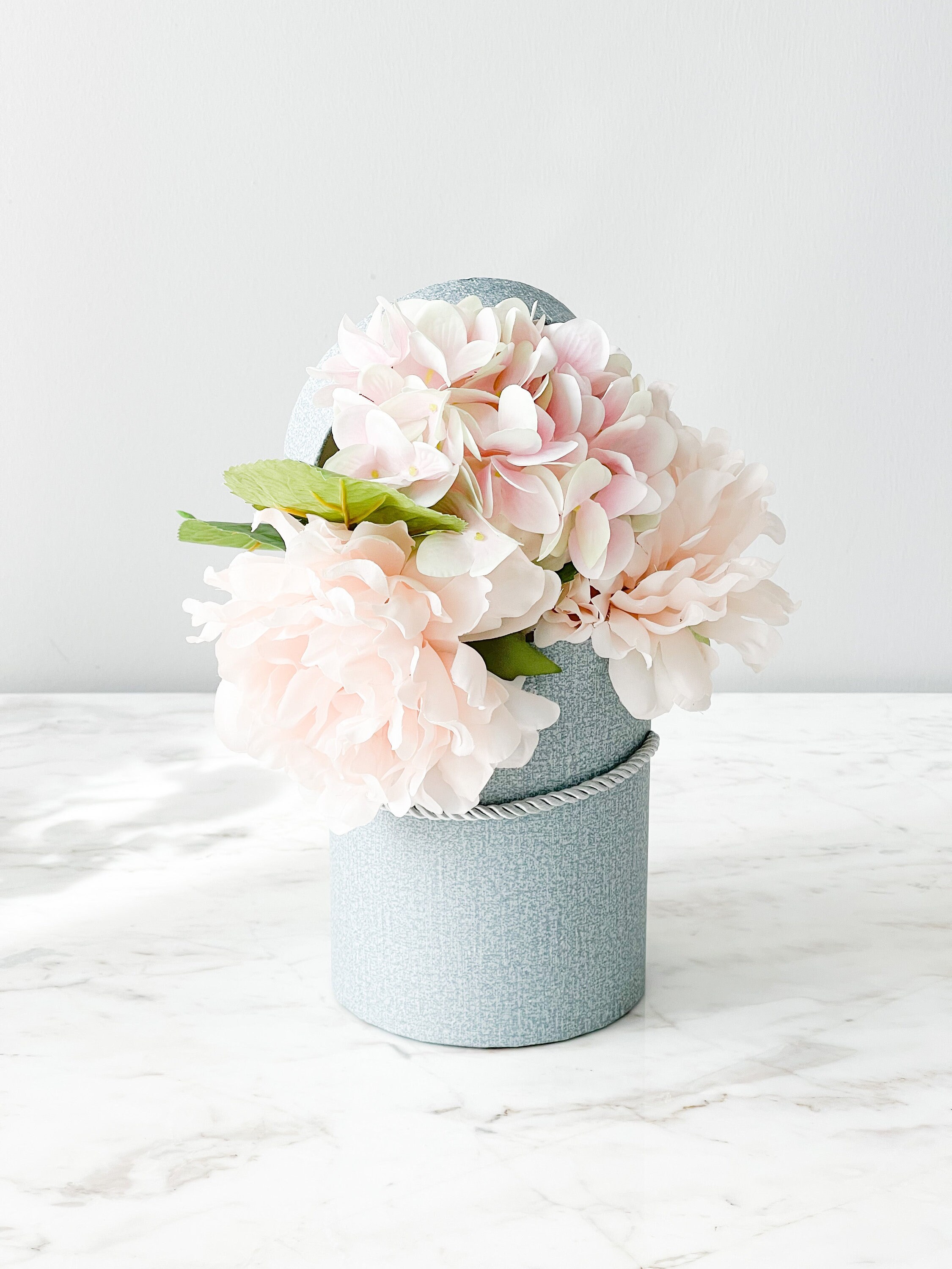 Round Flower & Gift Boxes Coloured Boxes Gift Box Flower Etsy