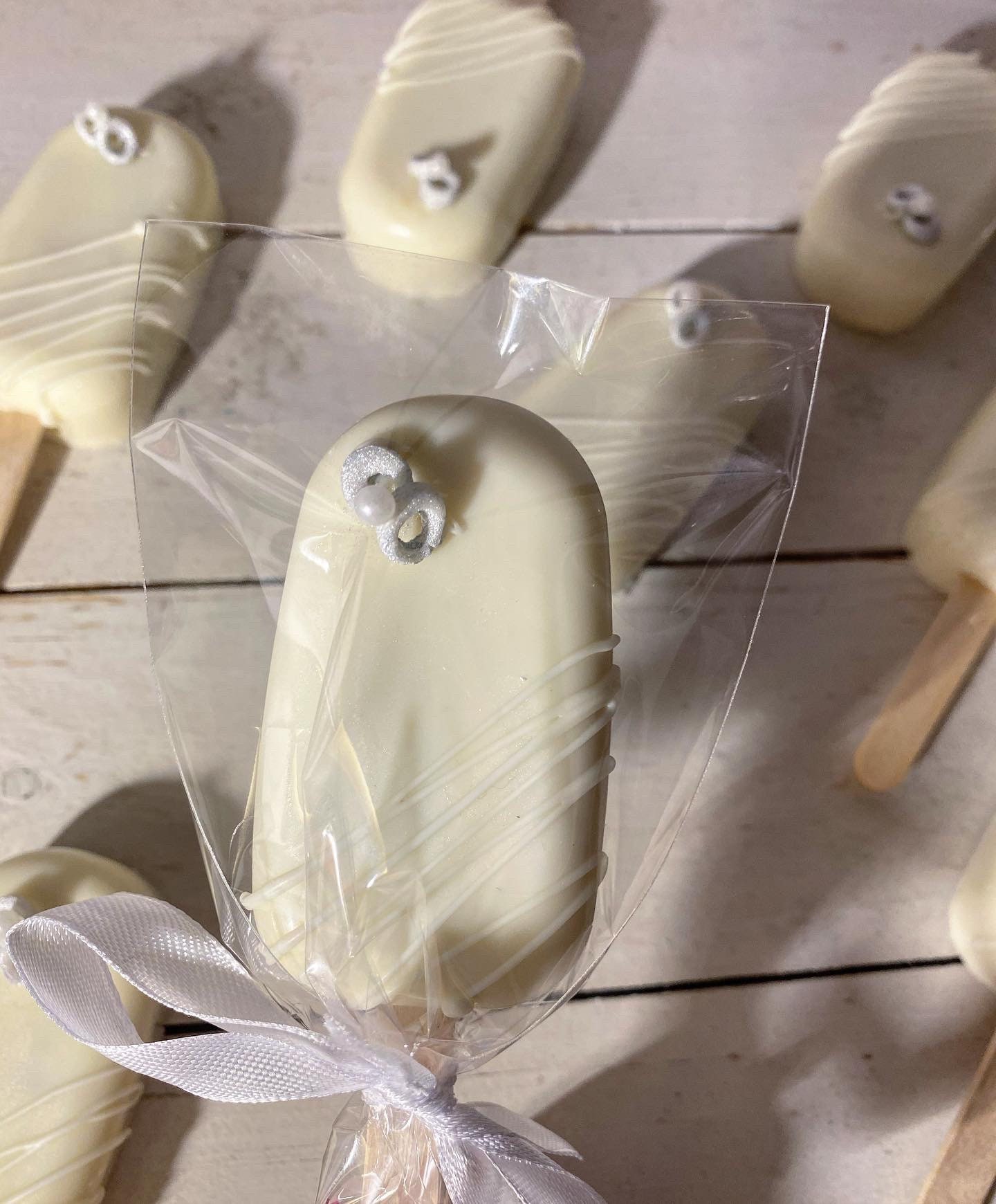 Red Velvet Cakesicles Etsy