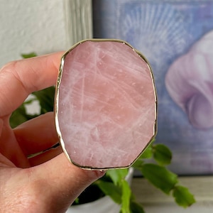 Rose quartz phone grip - Natural crystal phone holder - Natural gemstone with gold phone grip