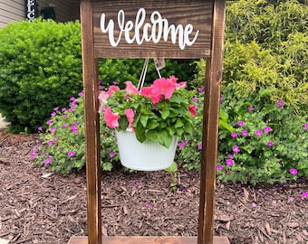 Welcome Hanging Planter/ Personalized Hanging Basket Planter