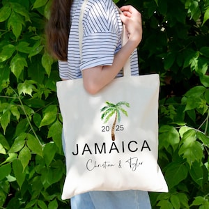 Tropical Wedding Tote – Palm Tree Welcome Bag, Bachelorette Gift, Beach Wedding Favor, Destination Wedding Tote Bag, Custom Guest Gifts