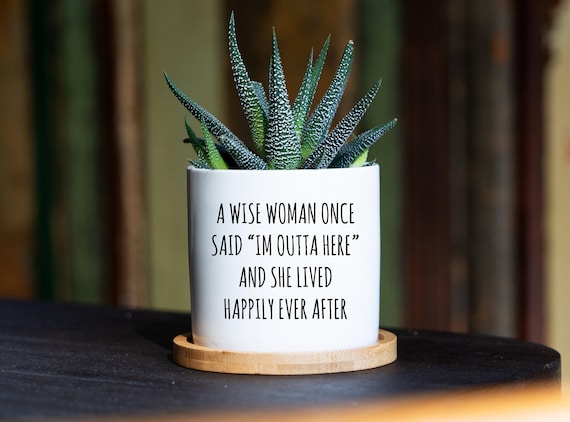 Funny Retirement Gifts for Women, Retirement Plant Pot for Boss, Retired Gifts for Coworker, Funny Succulent Planter