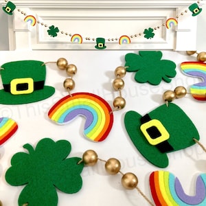 St. Patrick's Day Garland for Mantel / Irish Green Felt Shamrocks Hats Rainbows / Lucky Charms Decor Banner / St. Pattys Day Decorations