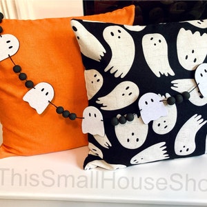 Cute Felt Ghost Garland / Handmade Halloween Banner / Spooky Season Home Decor / Farmhouse Bunting for Mantel / Adorable Ghosties Decoration image 5