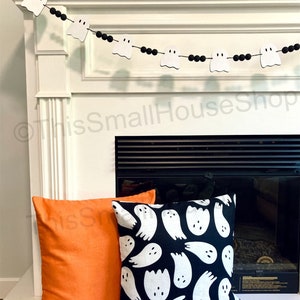 Cute Felt Ghost Garland / Handmade Halloween Banner / Spooky Season Home Decor / Farmhouse Bunting for Mantel / Adorable Ghosties Decoration image 7