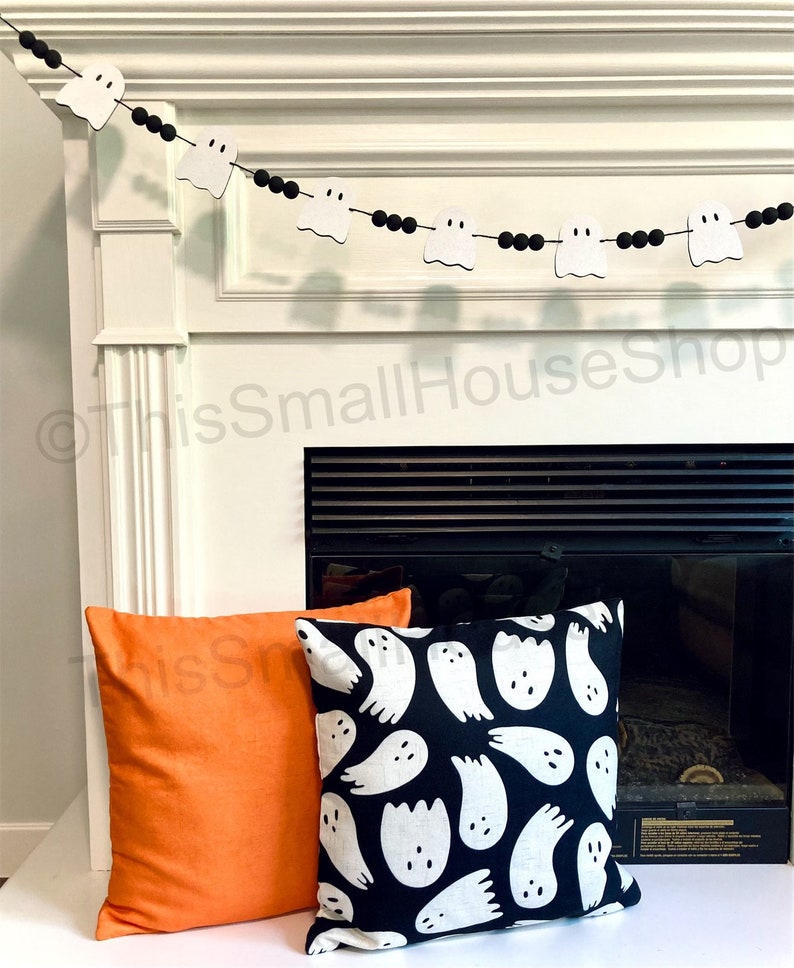 Cute Felt Ghost Garland / Handmade Halloween Banner / Spooky Season Home Decor / Farmhouse Bunting for Mantel / Adorable Ghosties Decoration image 7