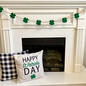 St. Patrick's Day Garland / Wood Beads and Green Felt Shamrocks for Mantel / Cottagecore Home Decor Banner / Lucky Farmhouse Mantle Bunting Bild 8