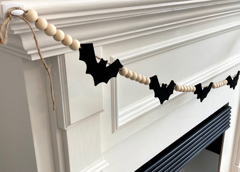 Halloween Black Felt Bats and Wood Beads Garland for Fireplace Mantel / Spooky Wall Decor Banner Belfry / Boho Farmhouse Bunting for mantle image 5