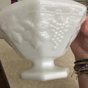 vintage Anchor Hocking milk glass