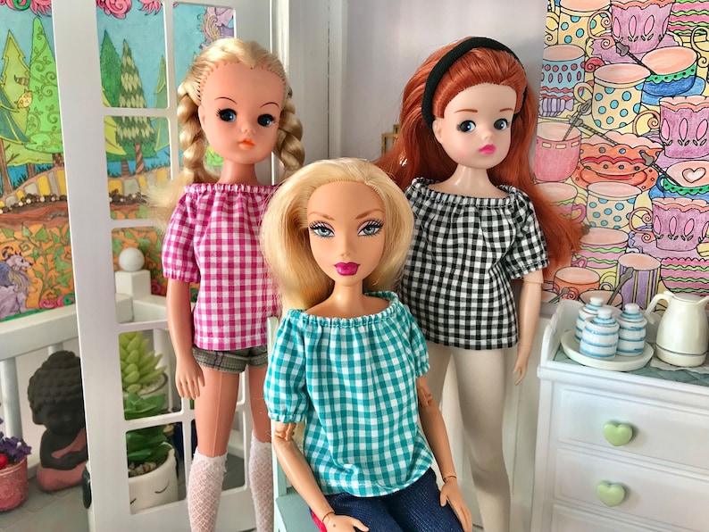 Loose Fit Blouse Top for Sindy 10-12 Fashion Dolls, Gingham image 6