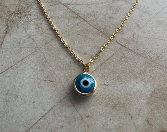 Boze oogketting – blauwe glaskraal beschermingsbedel – 14k vergulde ketting – aanslagvrije sierlijke hangersieraden