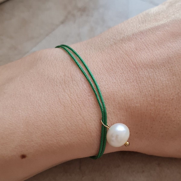 irish green cord bracelet with pearl charm | handmade dainty bridesmaid gift bracelet