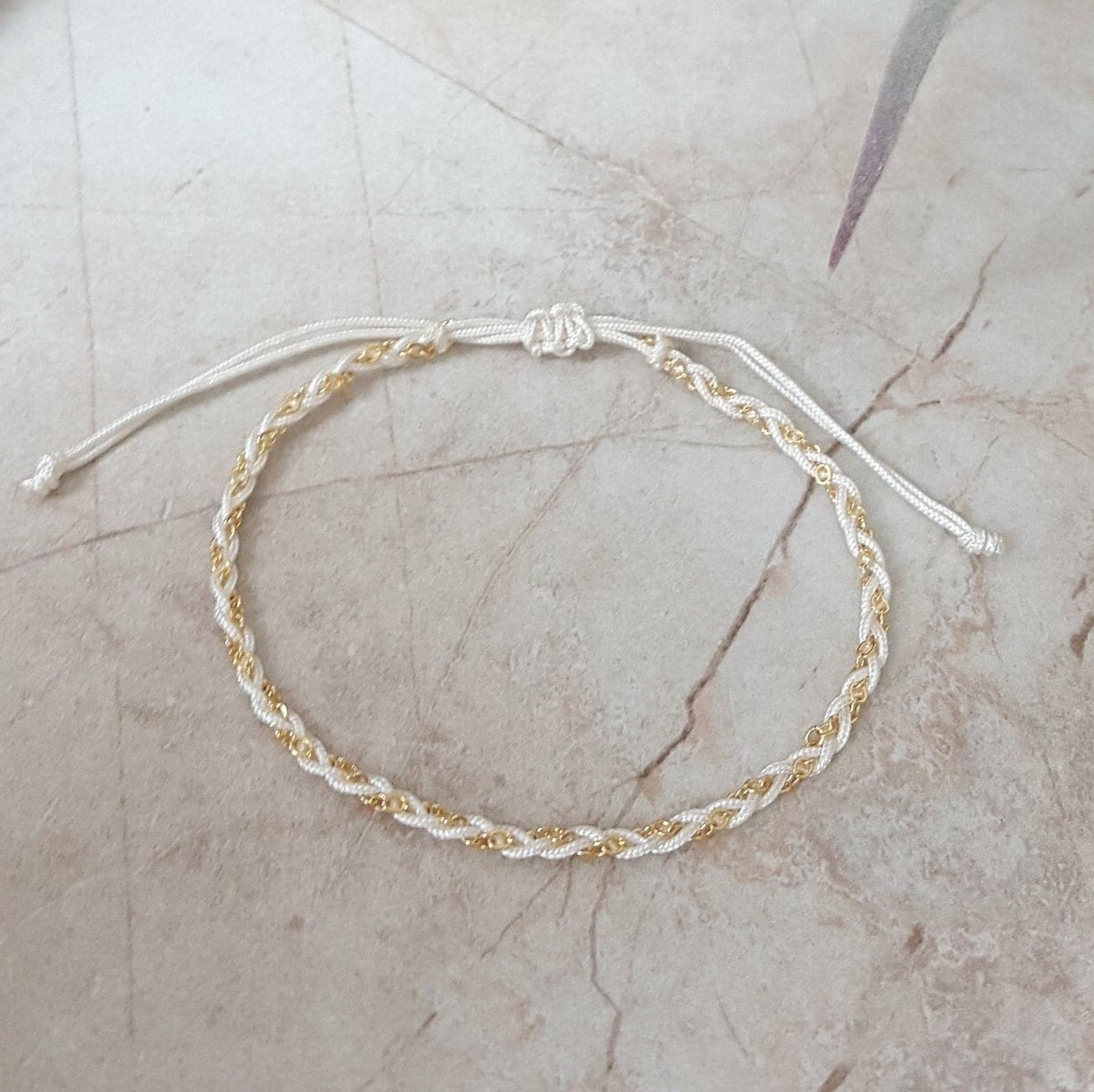 BUONOCORE BRACCIALE CORDINO CON LETTERA L PICCOLA IN ORO BIANCO 18K E DIAMANTI BIANCHI 164B-L-DW