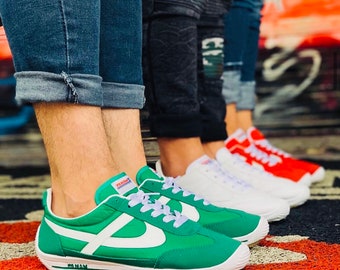 De tofste retro sneakers die iedereen in de kast moet hebben