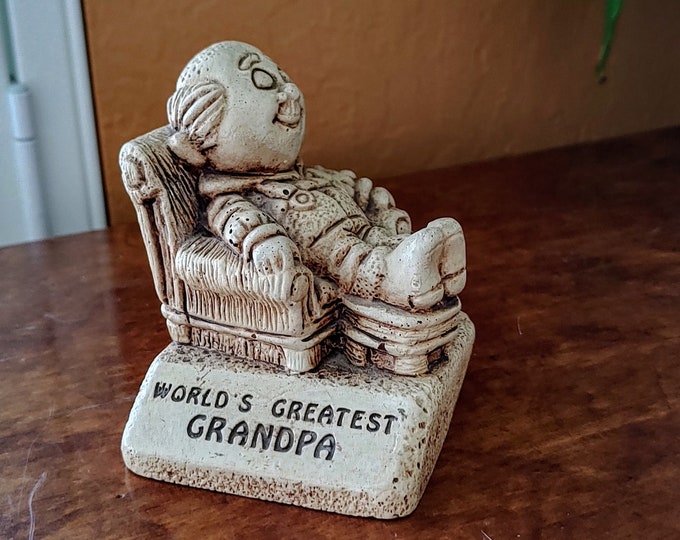 World's Greatest Grandpa Statue by Paula, Vintage 1970 W178, Mid