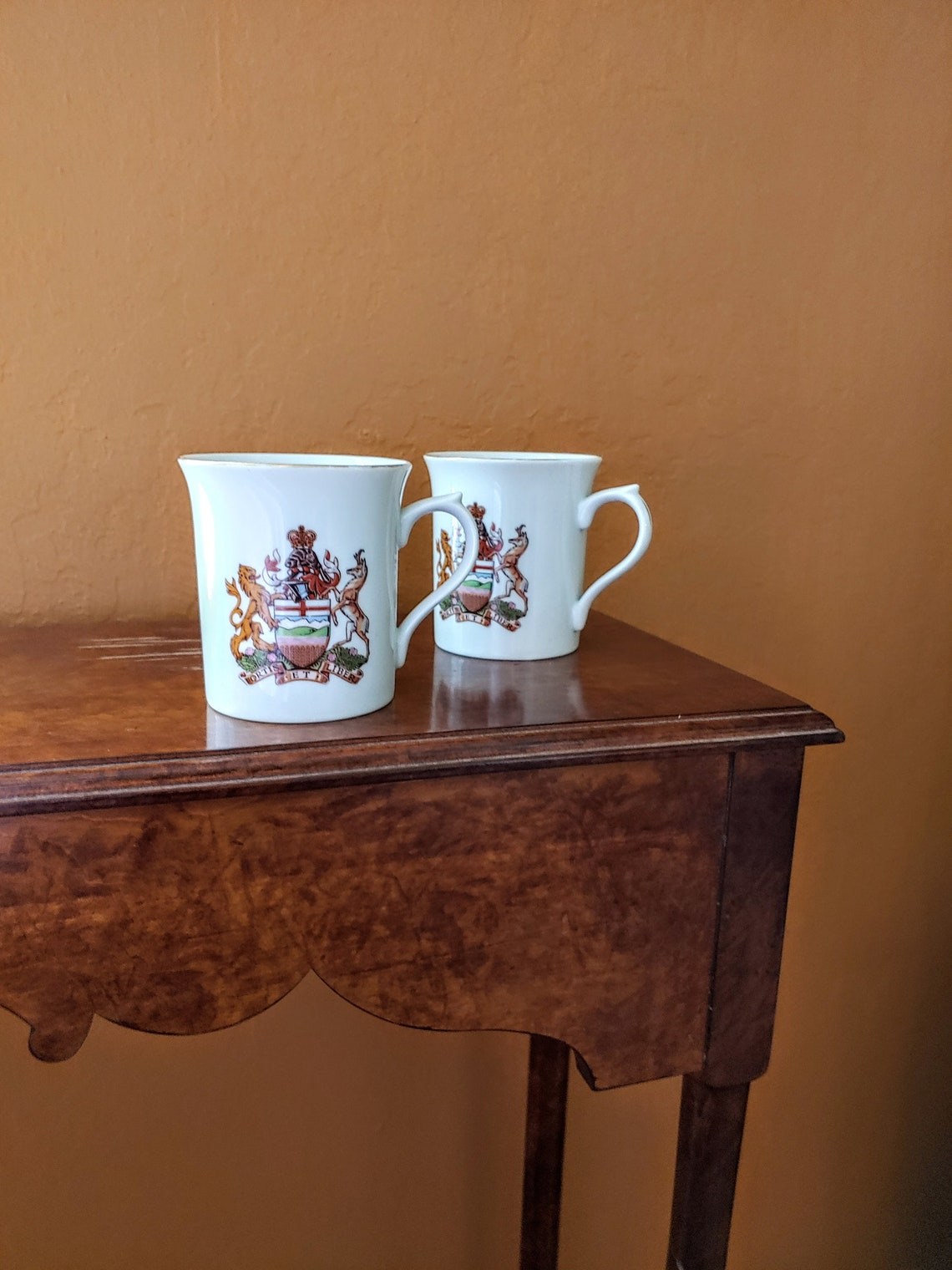 PAIR VINTAGE CANADIAN Coffee Mugs Fortis Et Liber Cowley Etsy