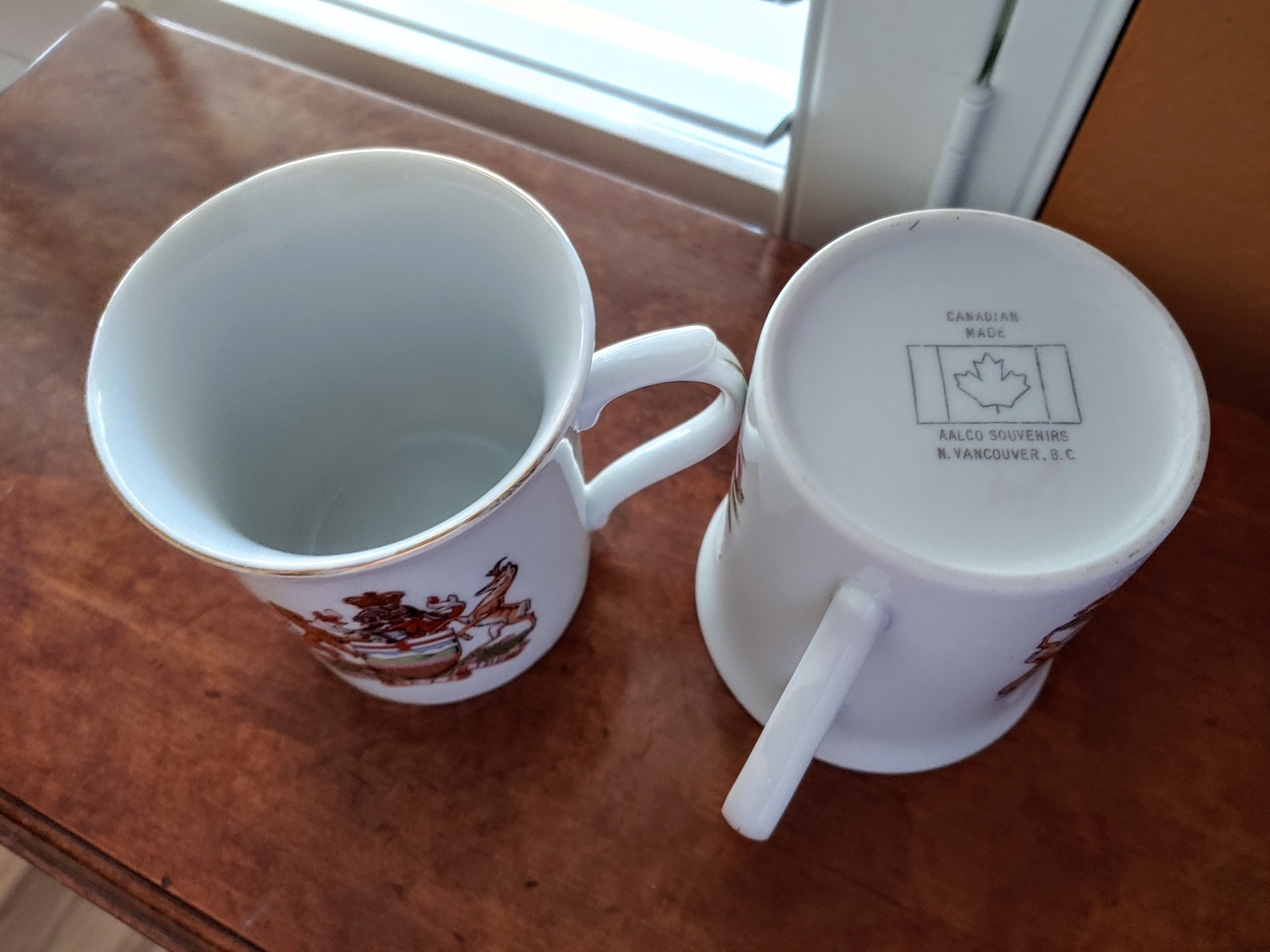 PAIR VINTAGE CANADIAN Coffee Mugs Fortis Et Liber Cowley Etsy