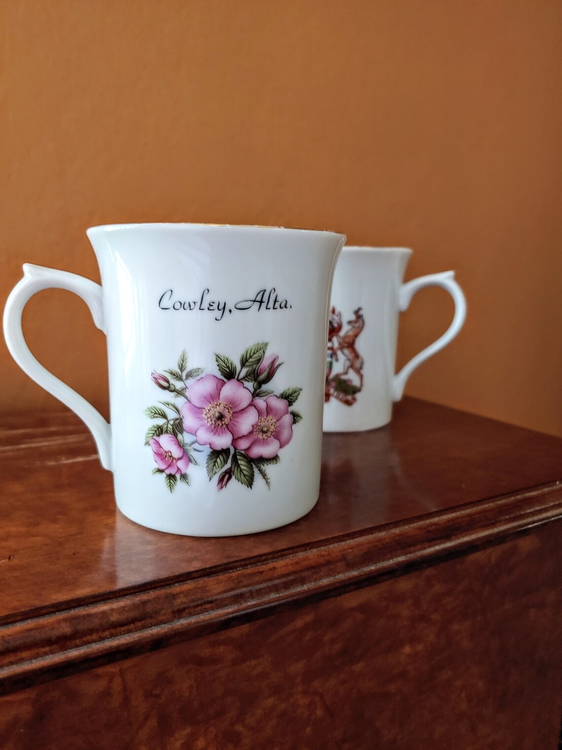 PAIR VINTAGE CANADIAN Coffee Mugs Fortis Et Liber Cowley Etsy