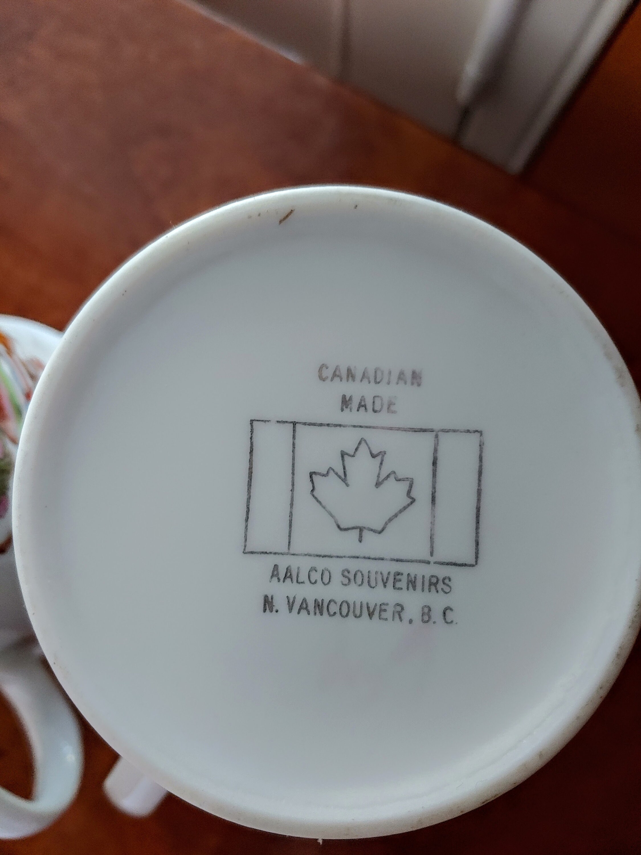 PAIR VINTAGE CANADIAN Coffee Mugs Fortis Et Liber Cowley Etsy