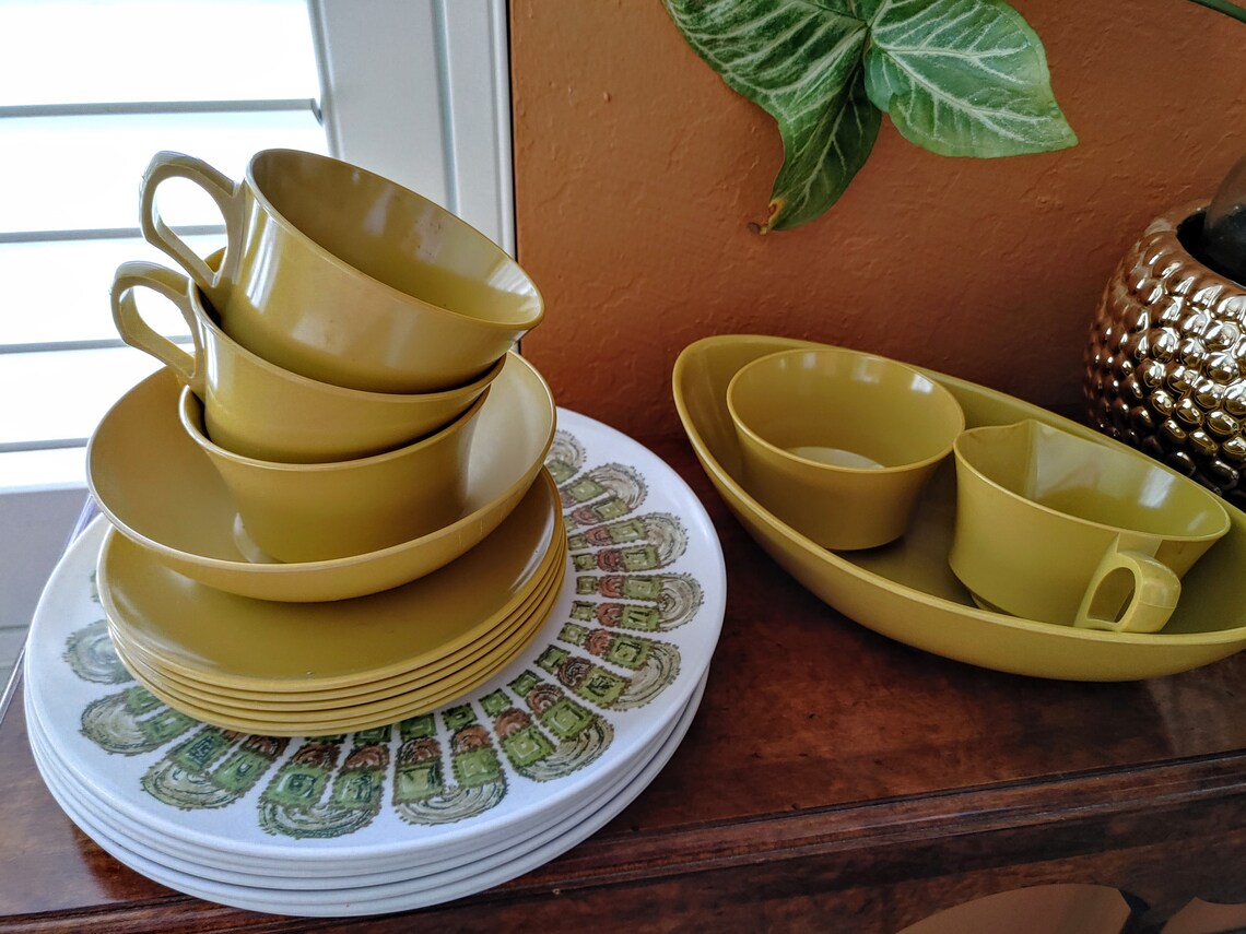 Vintage Melamine Dinnerware Set Collectible Melamine Plates Etsy