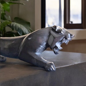1980&#39;s Large 11&quot; Black Panther Figurine Hand Carved Obsidian Fierce Jaguar Statue
