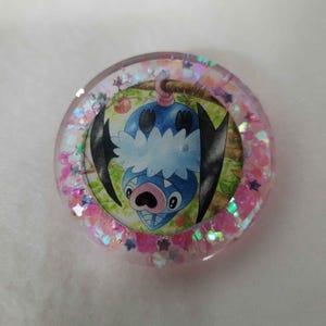 Pin de resina para cartas Pokémon Swoobat