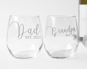 New Dad Gift, Grandparent Announcement, Grandpa Est, New Daddy Gift, Dad To Be, Gift For Dad, Fathers Day Gift, Dad Glass, Grandfather To Be