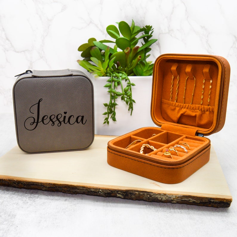 Leather Jewelry Travel Case, Personalized Jewelry Box, Custom Jewelry Box, Bridesmaid Gifts, Bridal Party Gifts, Birthday Gift for Her image 7