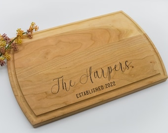 Personalized Cutting Board, Custom Charcuterie Board, Bridal Shower Gift, Cutting Board with Handle, Gift for Couple, Housewarming Gift