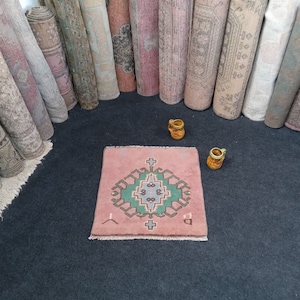 Tapis 2x2oushak, 2x2 tapis turc, 1&#39;10x1&#39;10 tapis vert-rose, tapis vintage, tapis d&#39;extérieur, tapis de bureau, tapis fait main de salle de bain, tapis anatoliens,