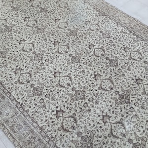 7x10 Oversize Turkish Vintage Rug, 7x10 Rug, Oversize Rug, 7x10 Turkish Rug, 7x10 Area Rug, 7x10 Vintage Rug, Rug 7x10, Handmade Wool Rug