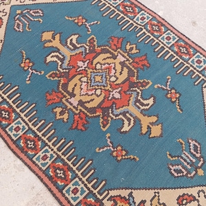 2x5 Runner Rug,2x5 Rug,2x5 TURKISH VINTAGE RUG,Oushak Handmade Wool Rug,2x5,Turkish Rug,Vintage Wool Rug,Unique Rug,runner rug,2.4x4.7 ft