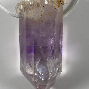 Groß! Natürliche Amethyst Chisel Punkt Anhänger Halskette
